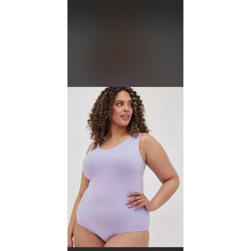 Torrid Lavender Purple V-Neck Sleeveless Snap Closure Bodysuit Size 2 Plus